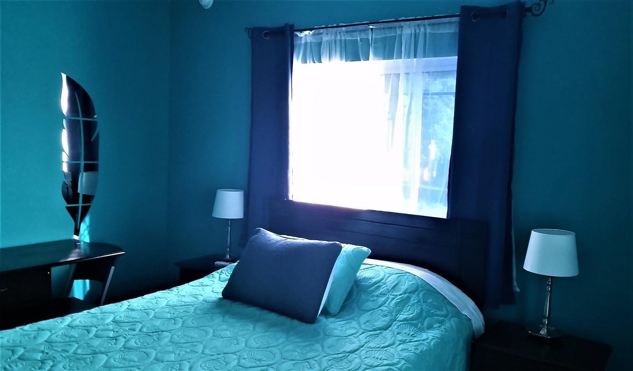 Bailey'S Bed And Breakfast Runaway Bay Ngoại thất bức ảnh