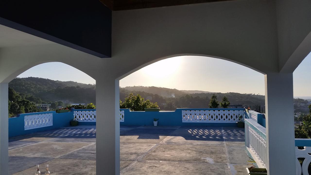 Bailey'S Bed And Breakfast Runaway Bay Ngoại thất bức ảnh