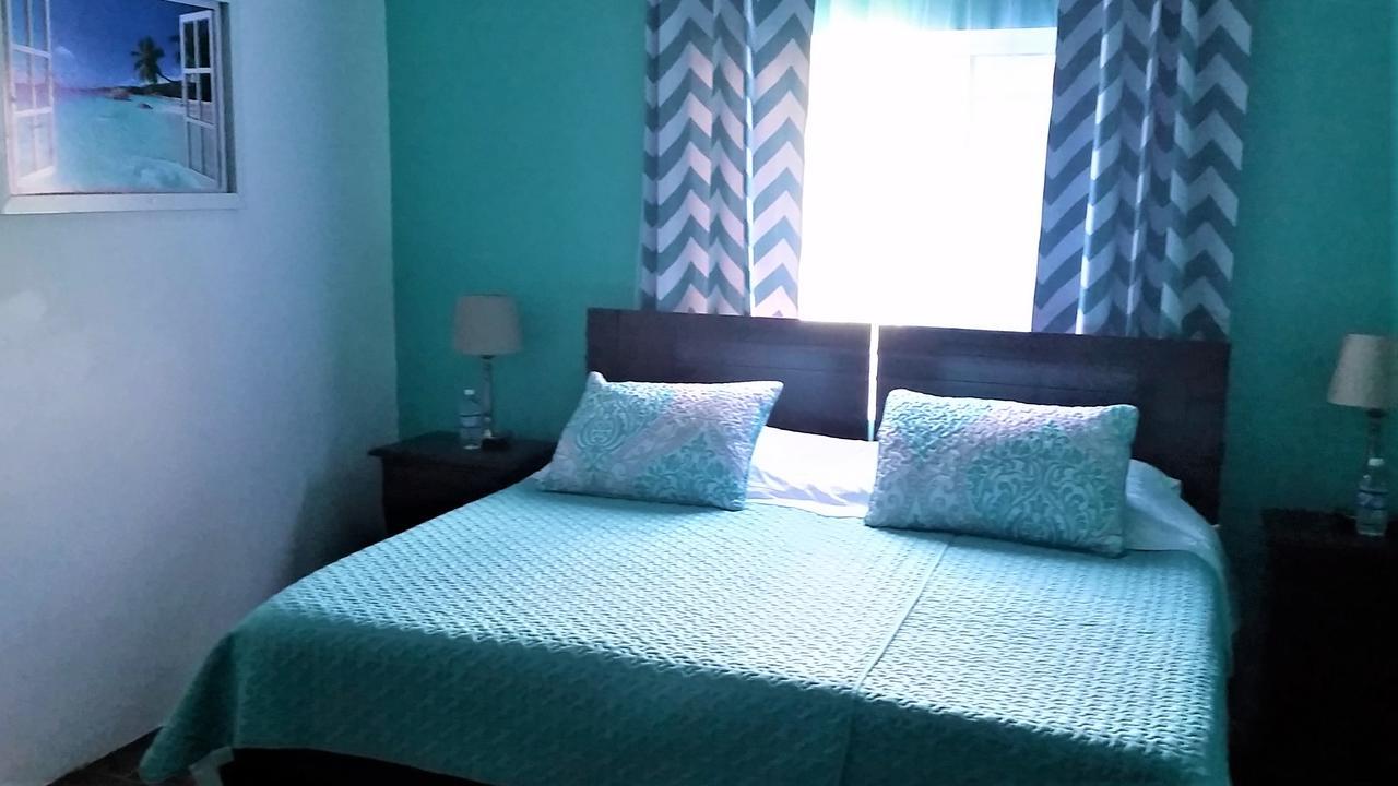 Bailey'S Bed And Breakfast Runaway Bay Ngoại thất bức ảnh