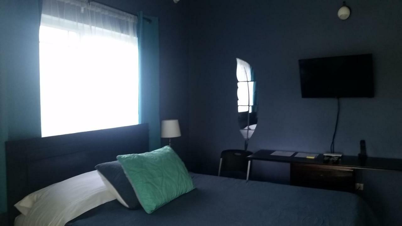 Bailey'S Bed And Breakfast Runaway Bay Ngoại thất bức ảnh
